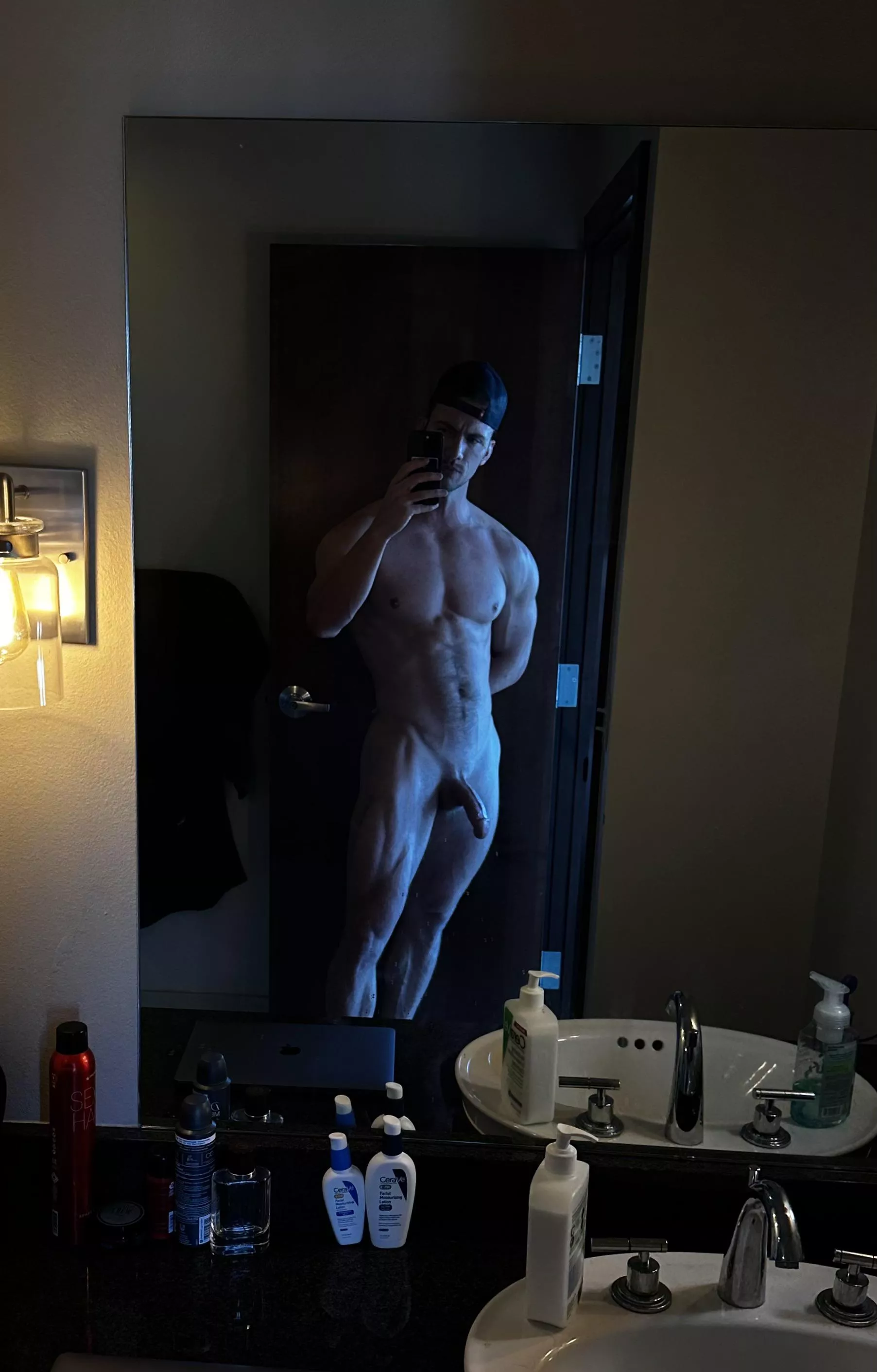 Come say hi to poppa 