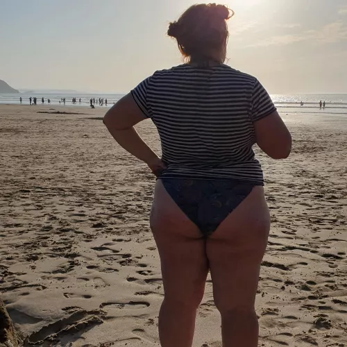 Dimple cheeks on the beach