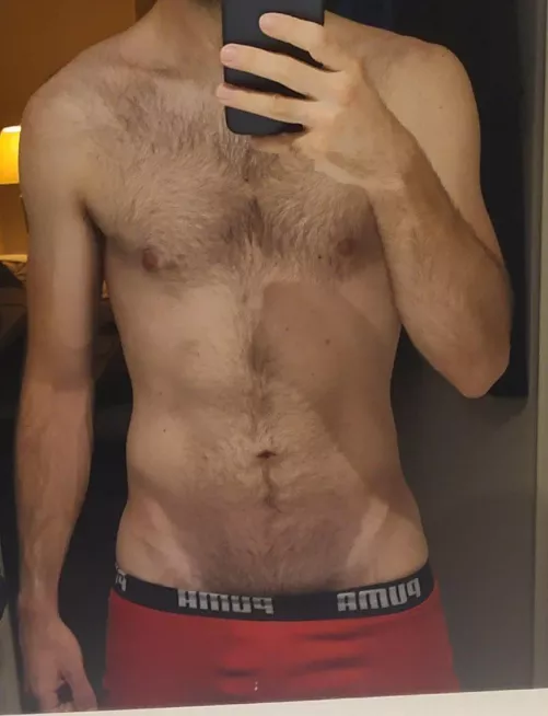 Do I pull my boxer down lower?