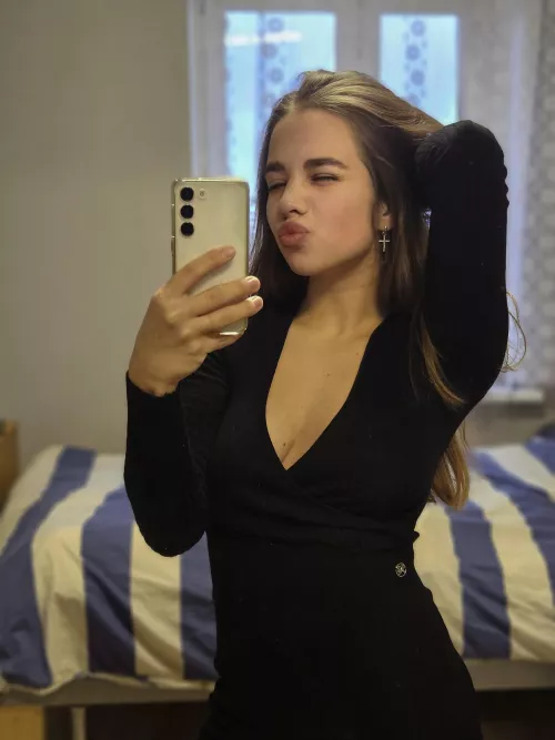 Does this dress fit me well?