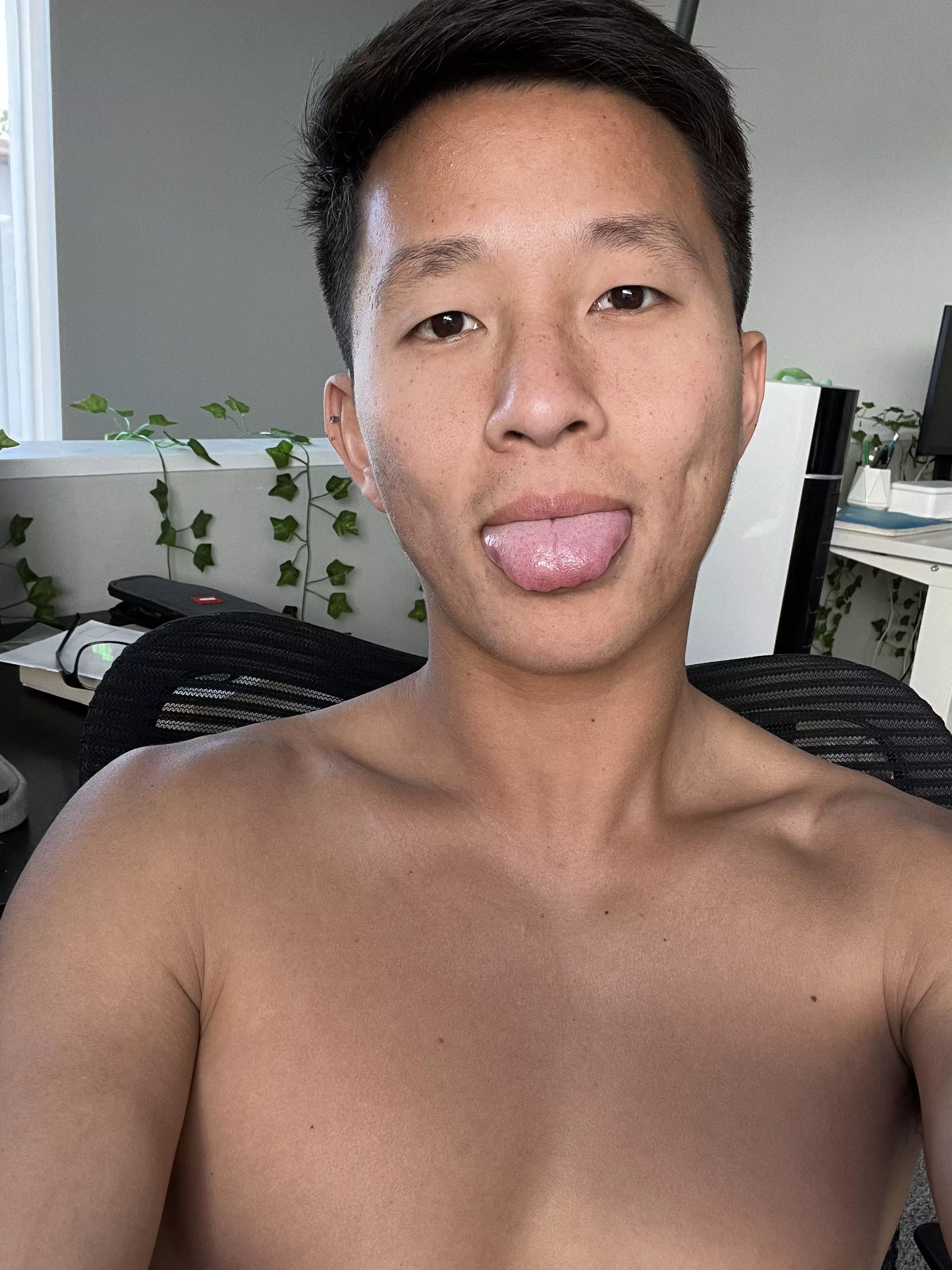 Good morning, FUck me <3