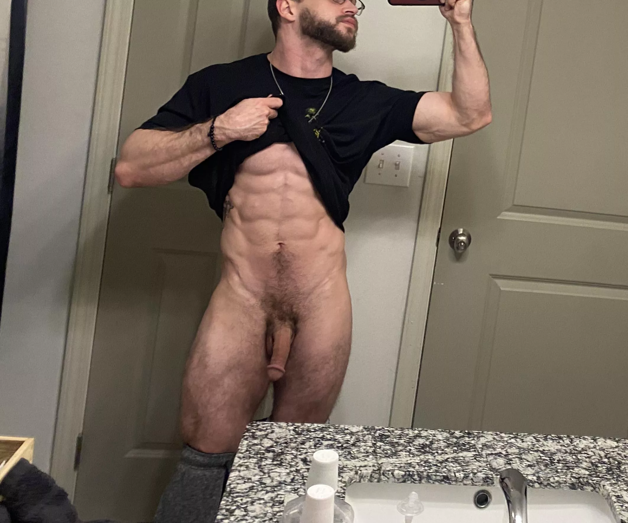 Good Pump After Leg Day😏