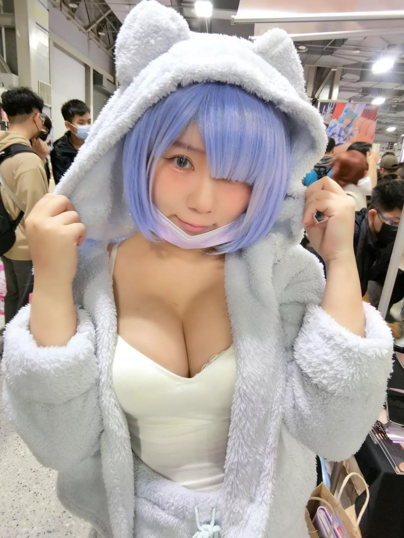 gorgeous cosplay