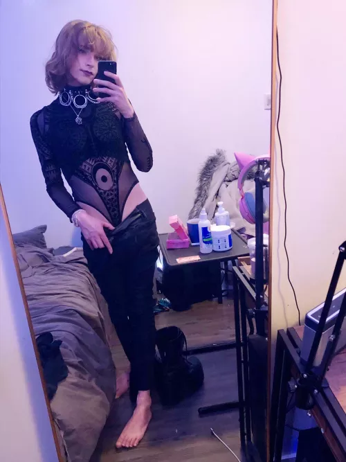 I like this outfit for partying