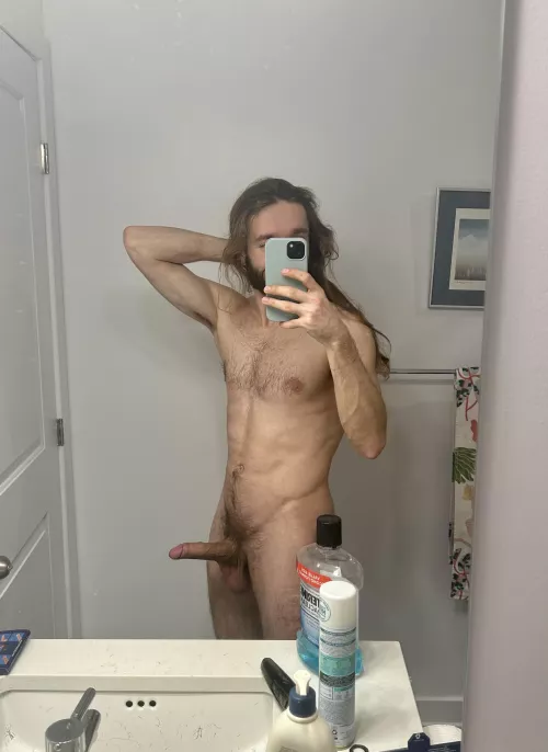 I need a roommate to split… rent with