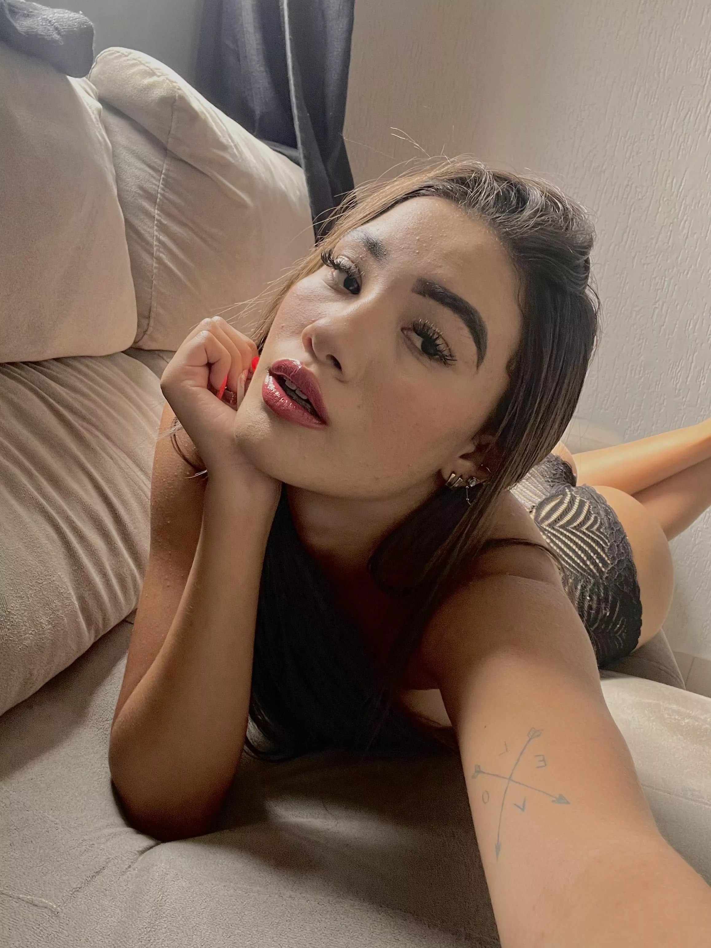 I promise I bite hard 