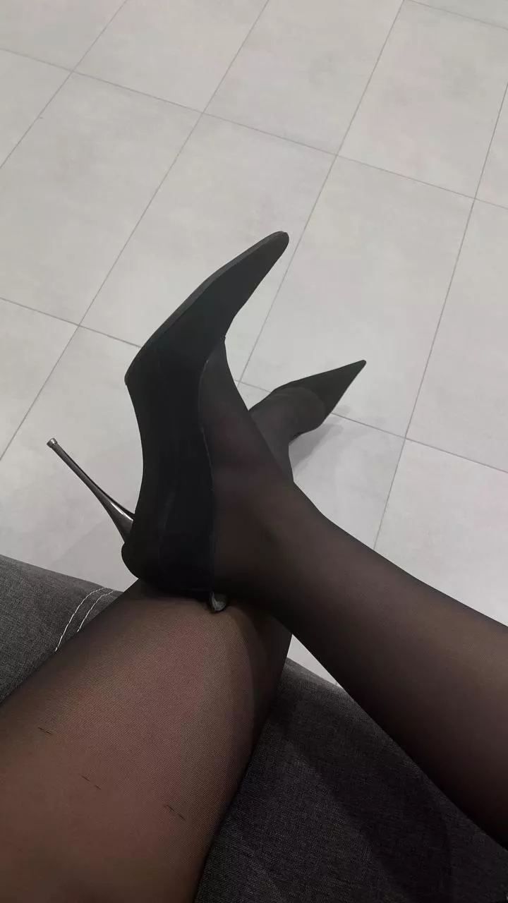 I send these photos to my boss and you