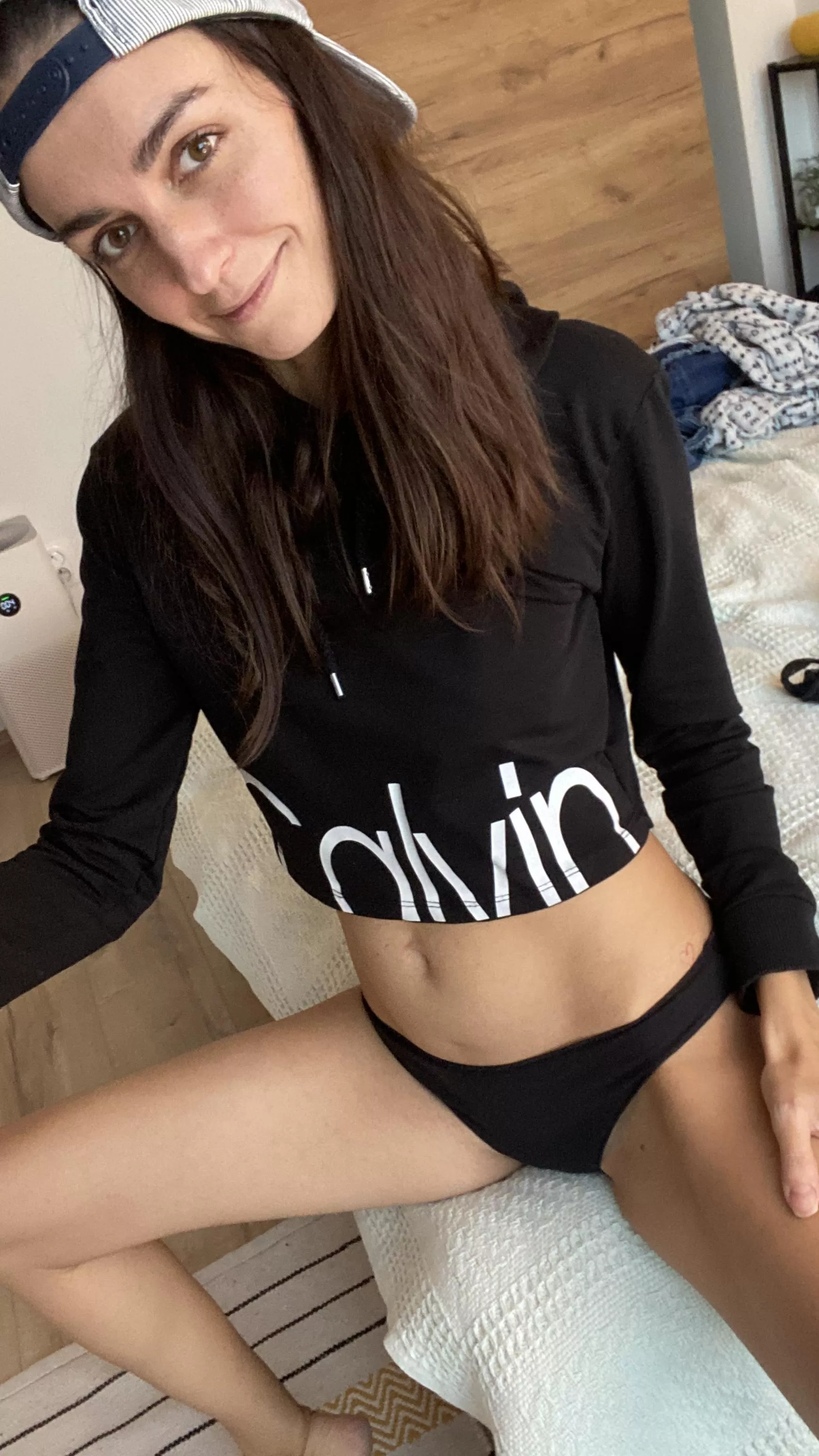 I want you to enjoy my sexy petite body