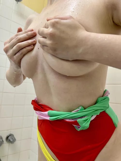 I wonder if you can squeeze them better than me. If you want me to remove my hands, you know how you can get my knees and hands weak.. wink wink.