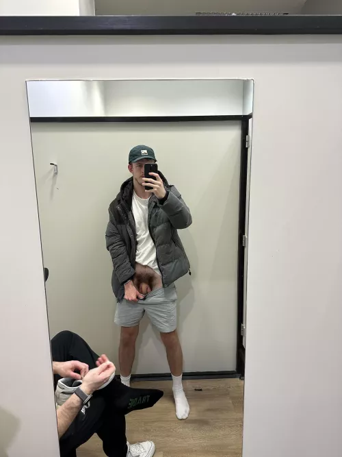 I’m so naughty in public 😈