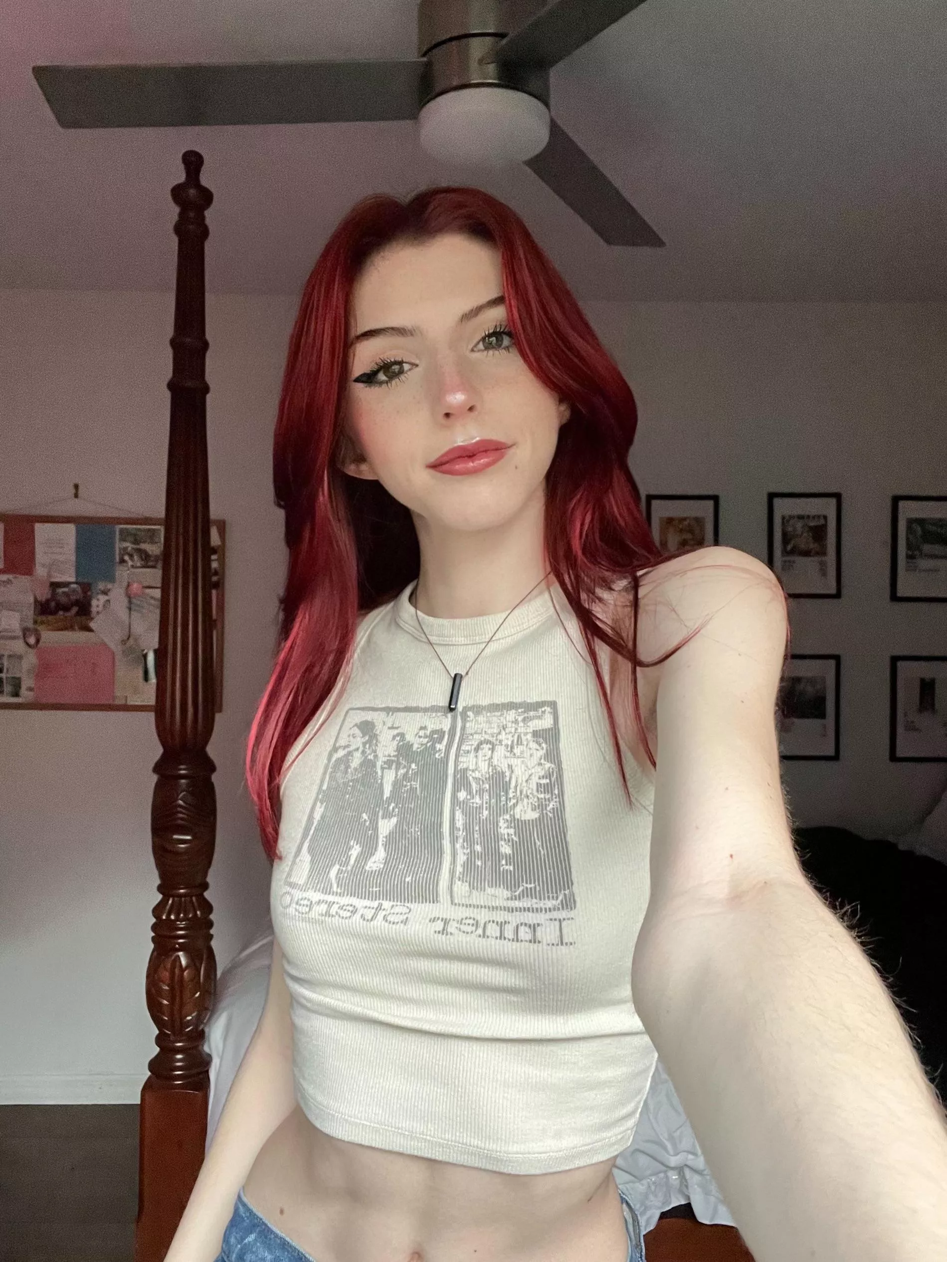 is this top adorable or just mid?