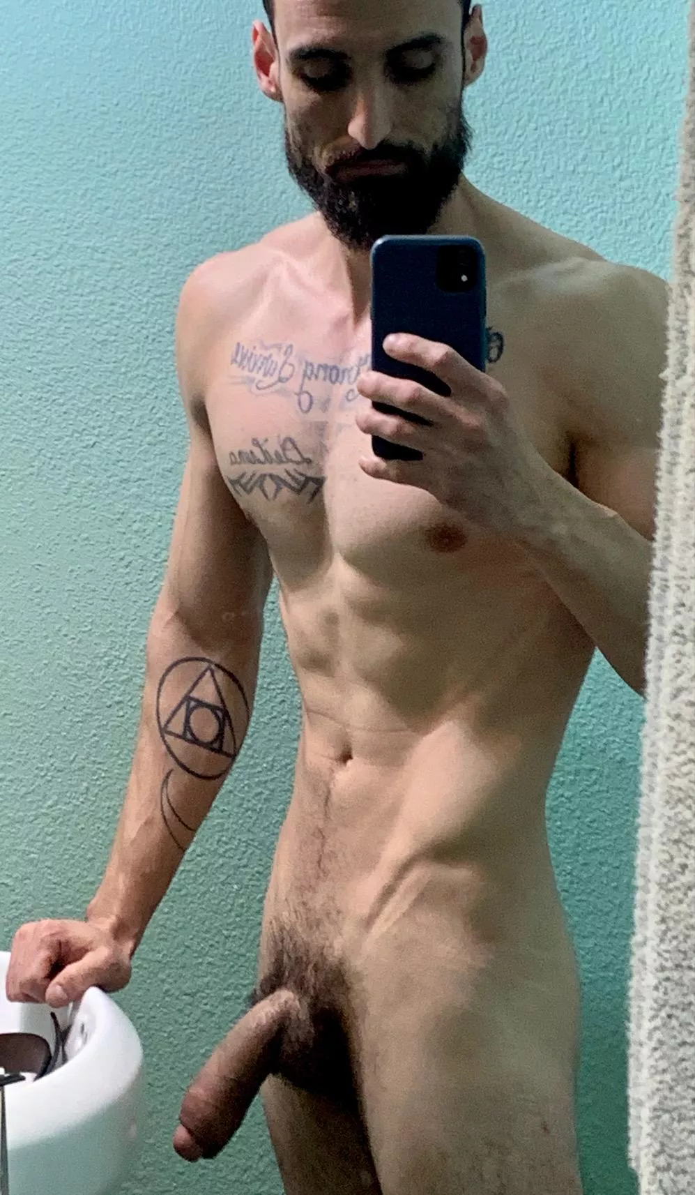 Just hanging out today, [m] who hungry?