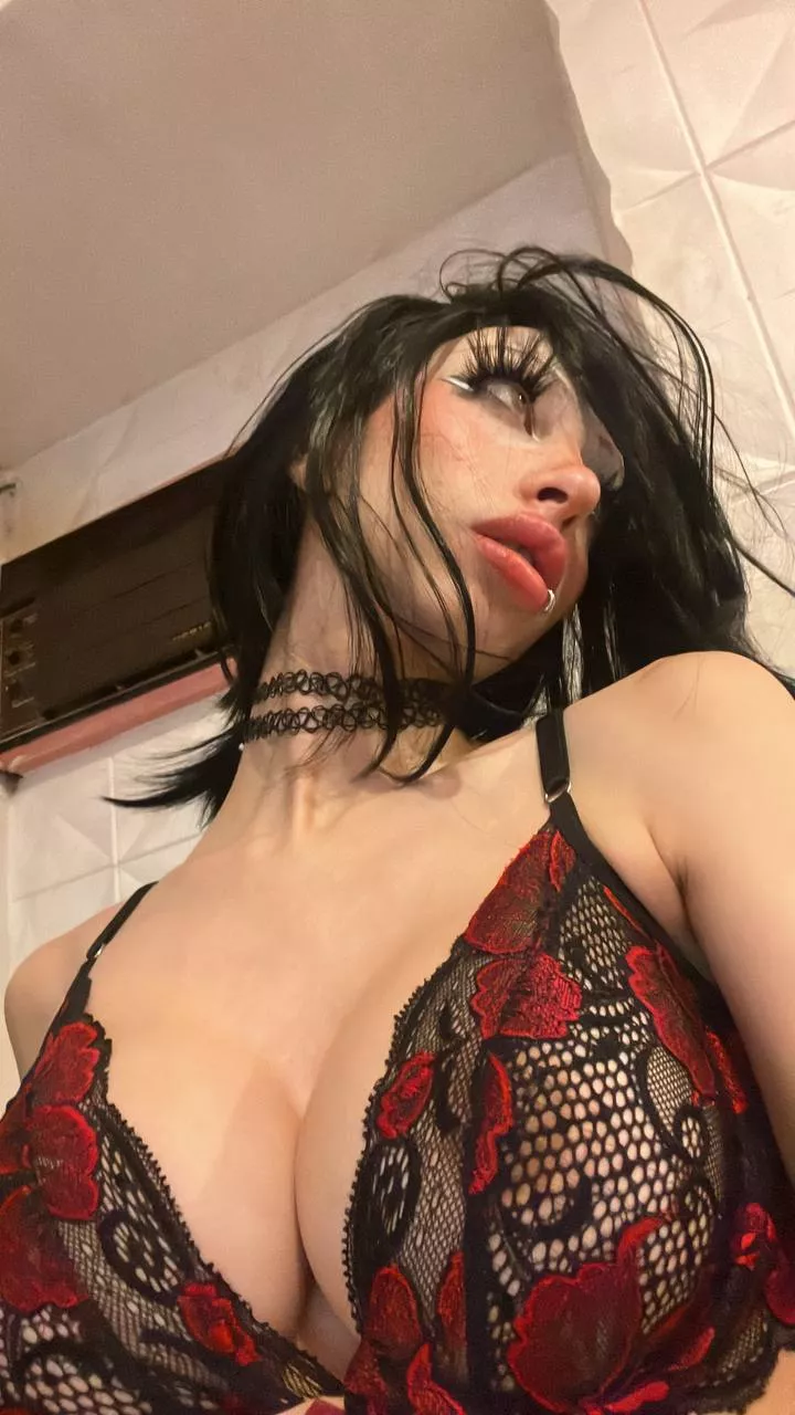 just woke up with you in bed