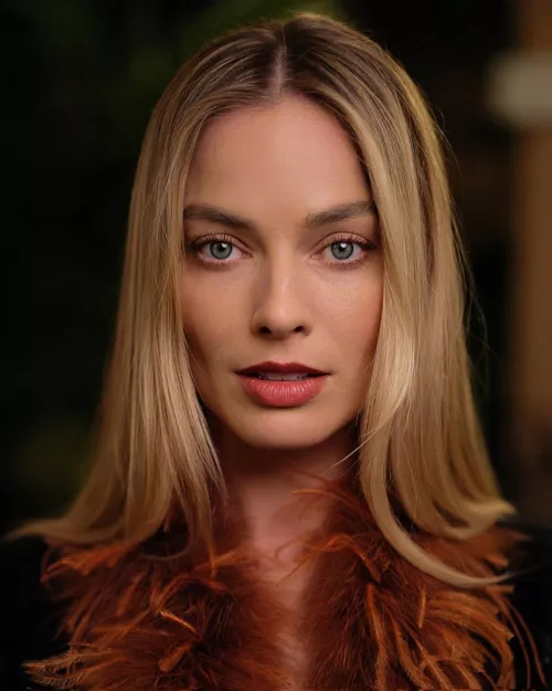 Margot Robbie 