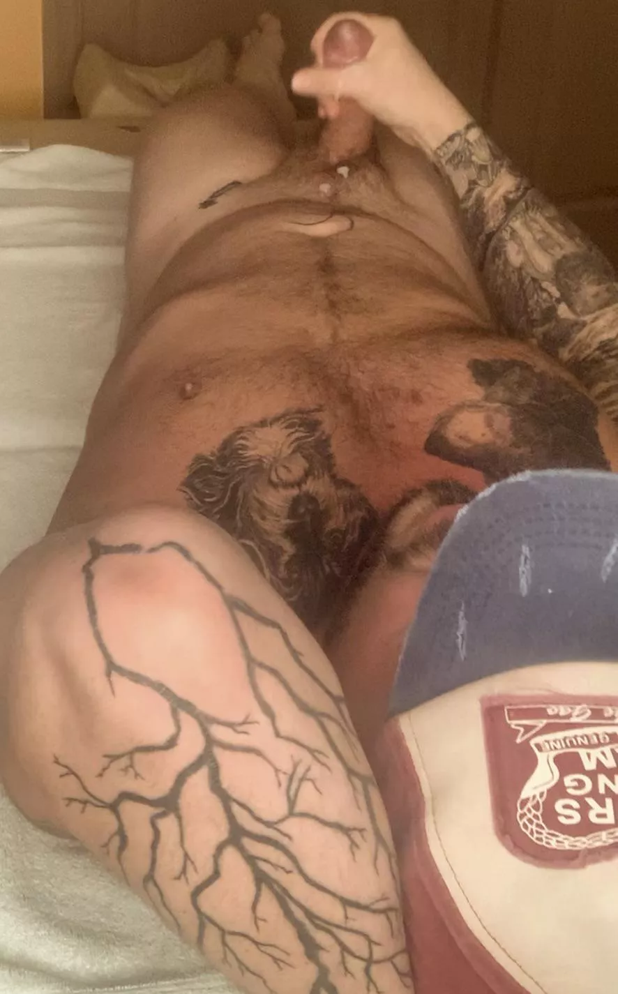 Married and cumming (40)