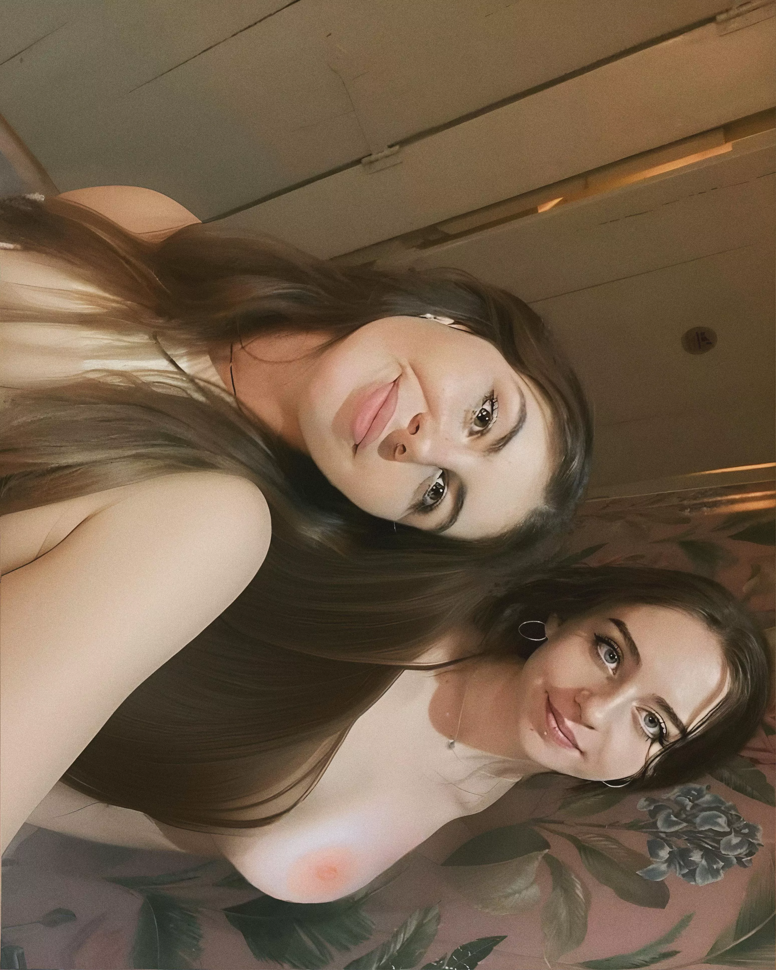 Me and Emily, nude selfie 💅