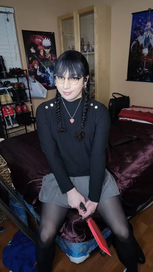 My friend says I look like a yandere in this pic 😆