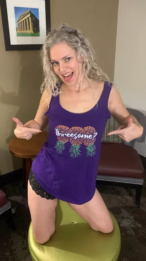 Nicole (@hotlegsplaytime) [onlyfans]