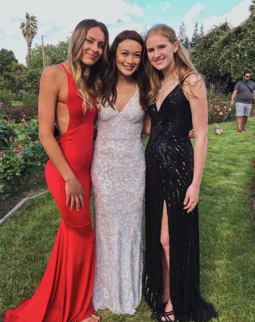 Red is my fav color :)