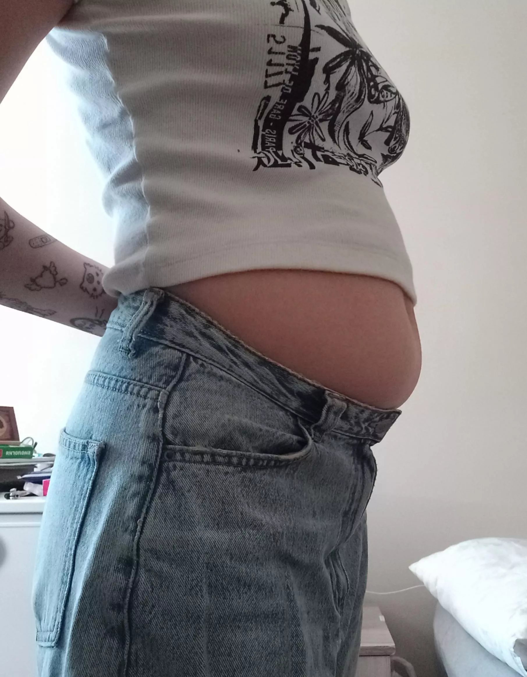 The number of comments here will be about my belly, so many spoons of Nutella I will eat for a night snack 🤫