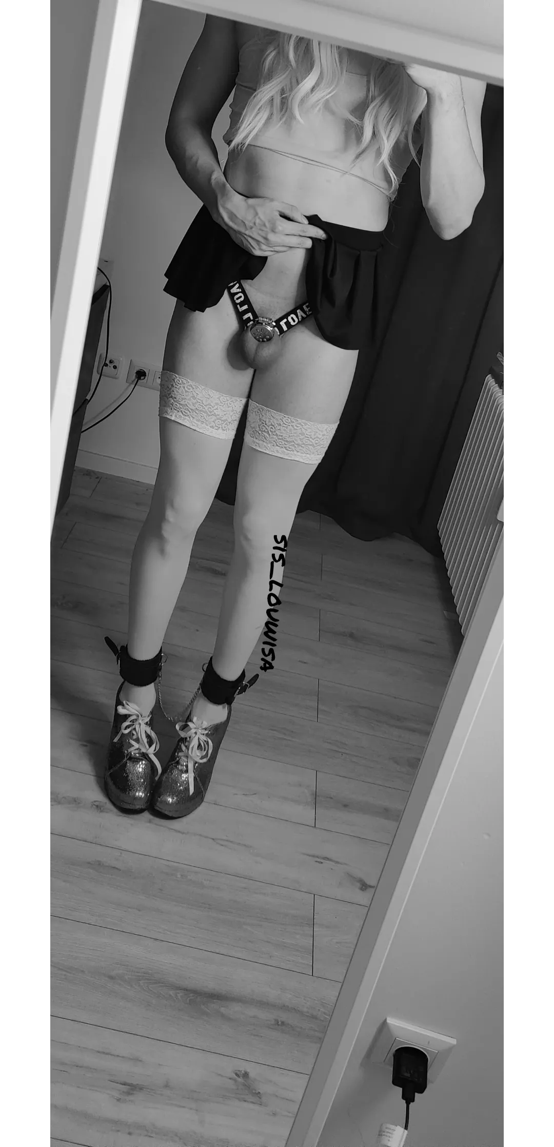 This skirt doesn't hide anything 