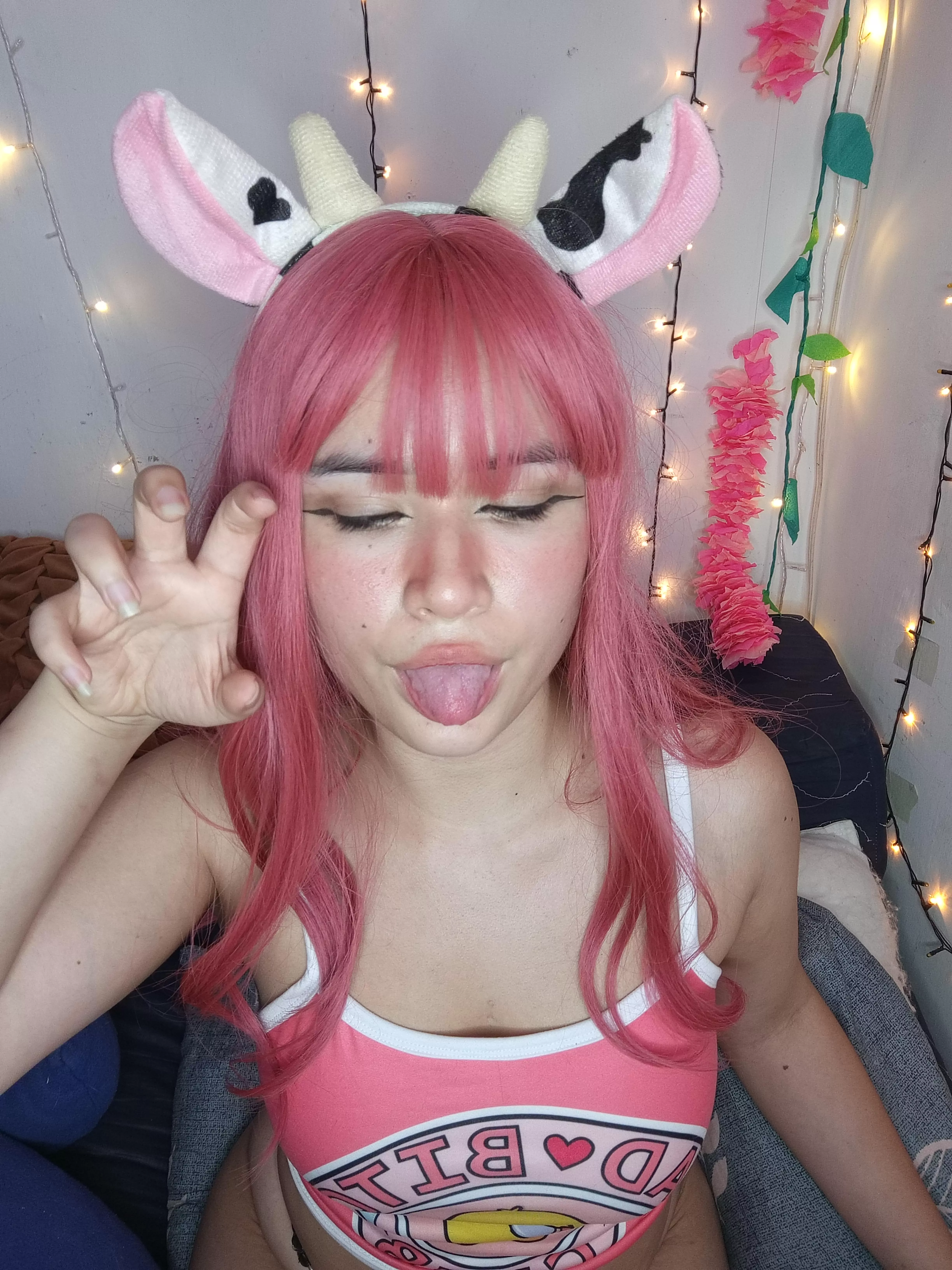 Would you fuck me dressed up like this 