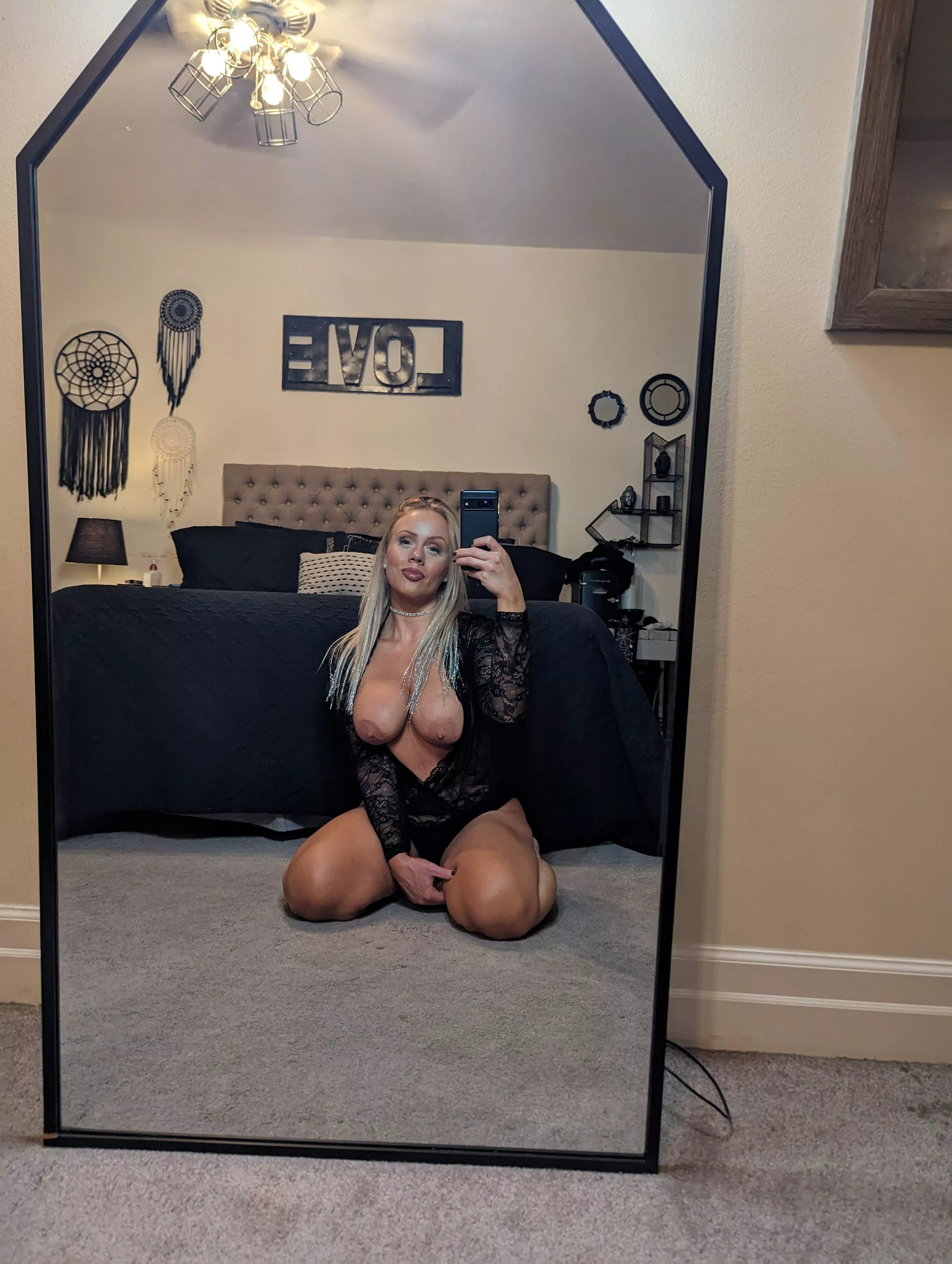 A 5'2 thick blonde Dutch woman can really add excitement to your life