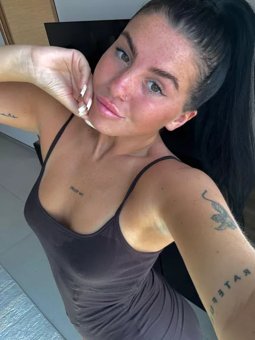 Black is always stylish