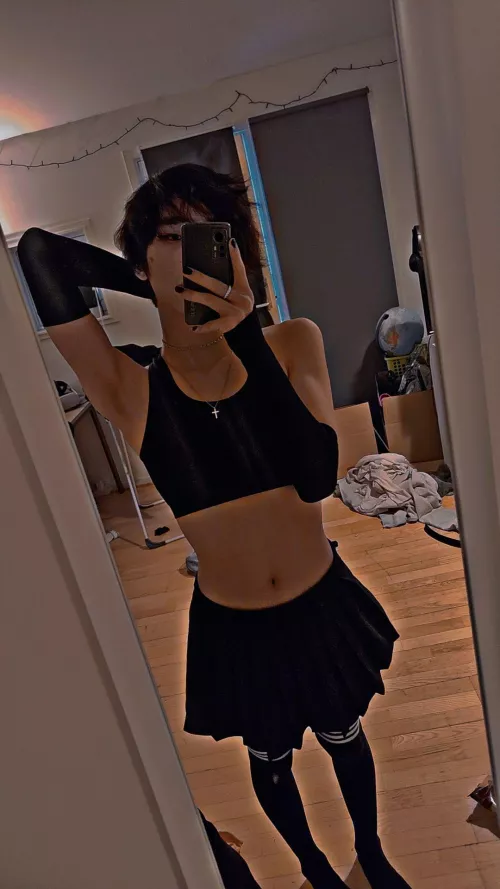 Black outfits are just my thing