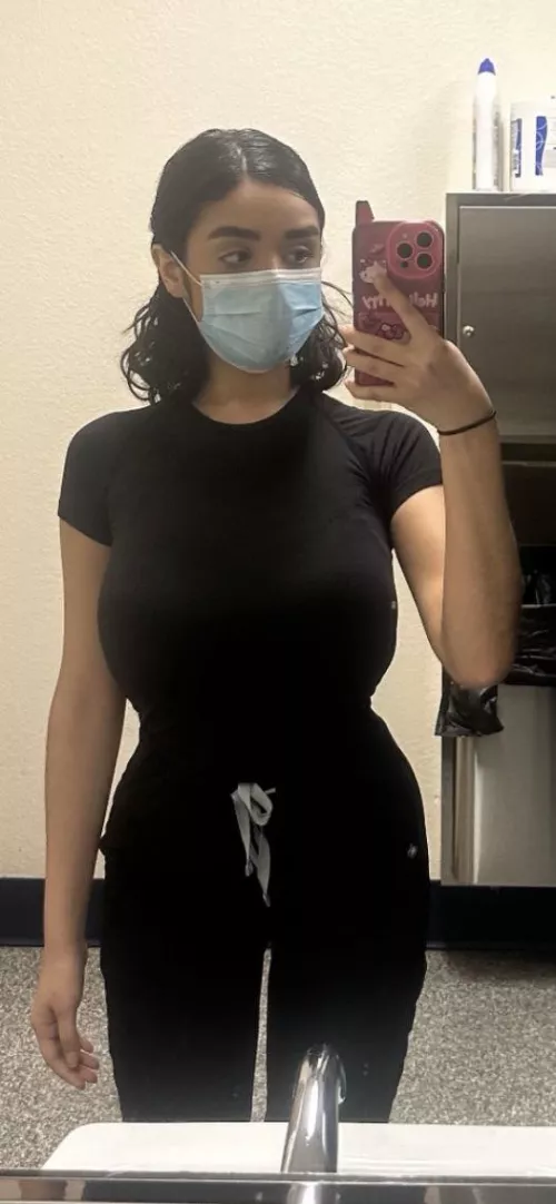 Bust so big she couldn’t hide it in dark colors 