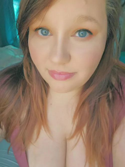 Can't show the dress, but I'm feeling pretty!