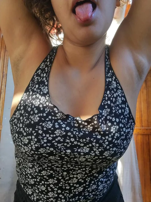 Dedicate a few words to my growing hairs