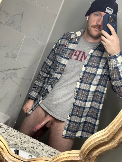 Dm me if you need someone who knows how to handle wood