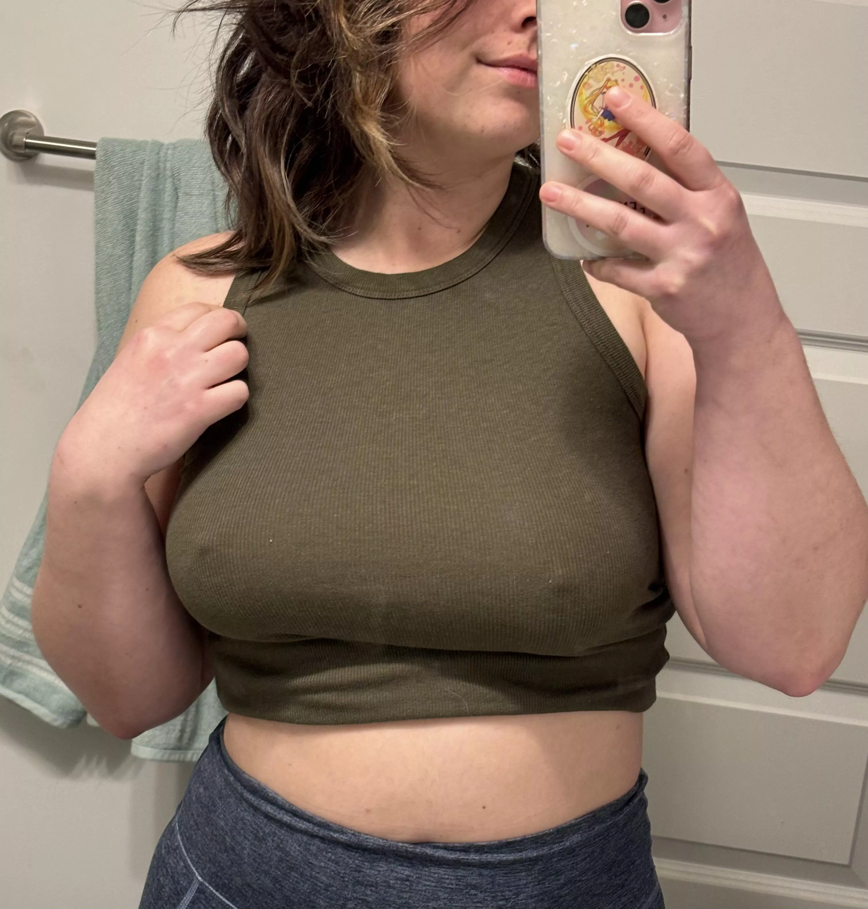 Don’t let my freckles distract you ;)