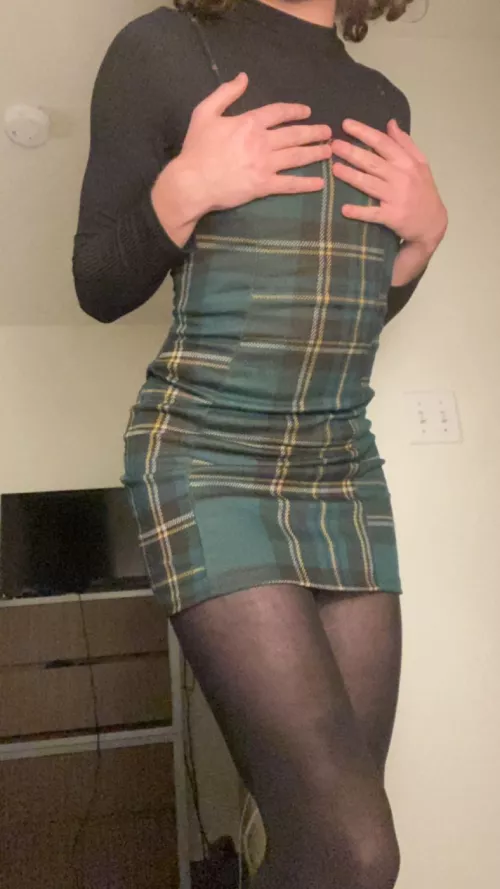 felt so cute in this dress !