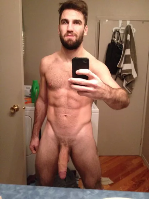 Found this pic of myself in the emoji dictionary next to 🍆