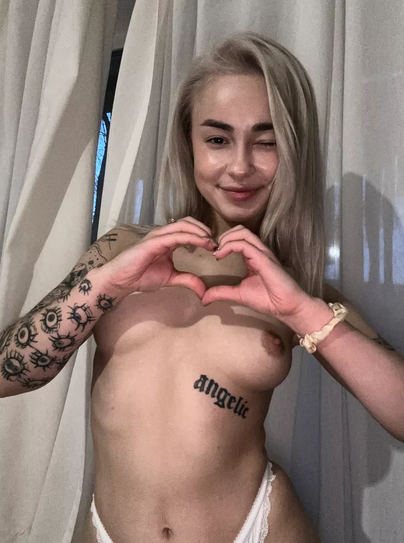 Free for the first 30 subscribers😏 Keep my body constantly filled with your cum