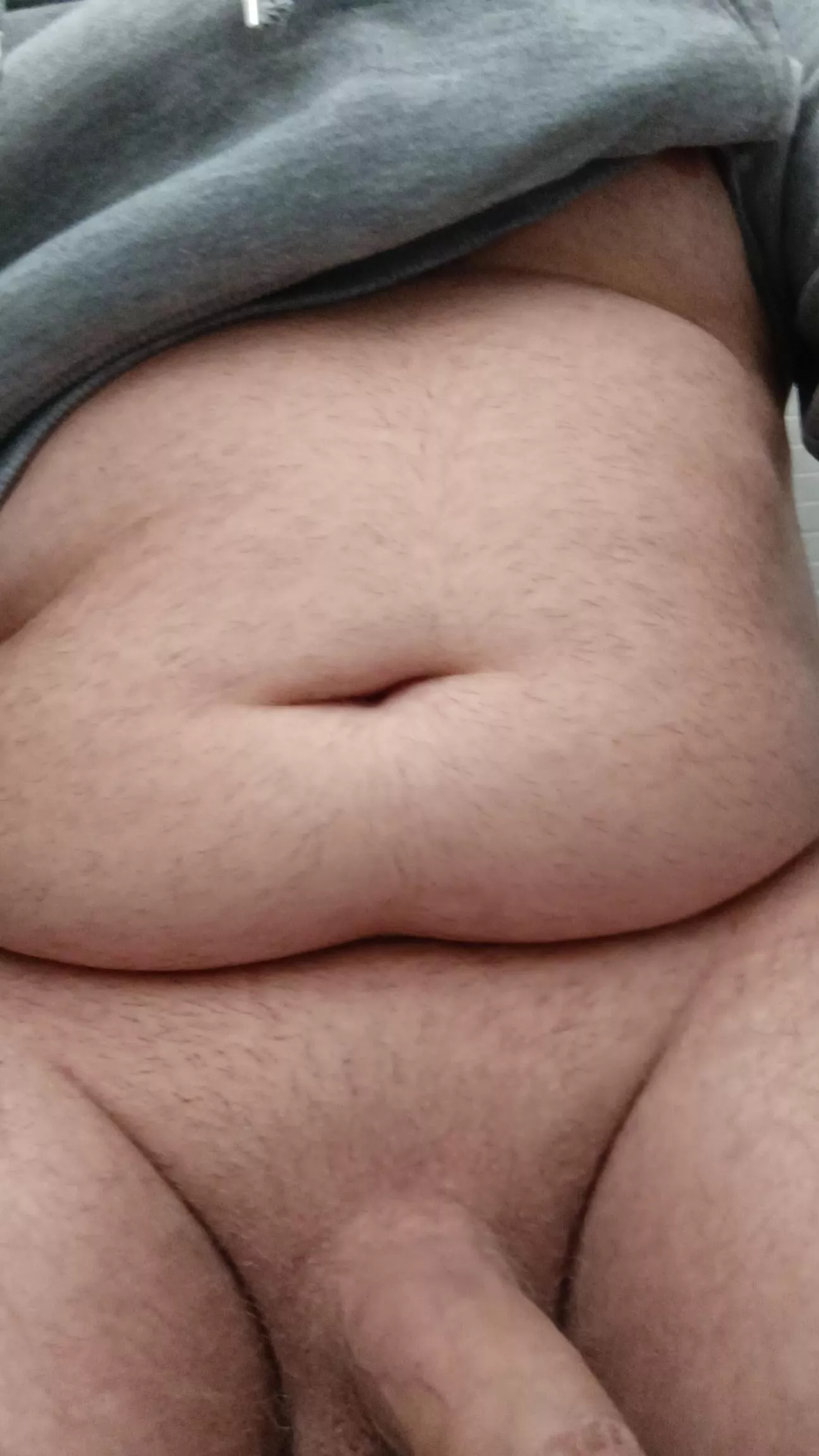 Gay Chub 23 some daddies here