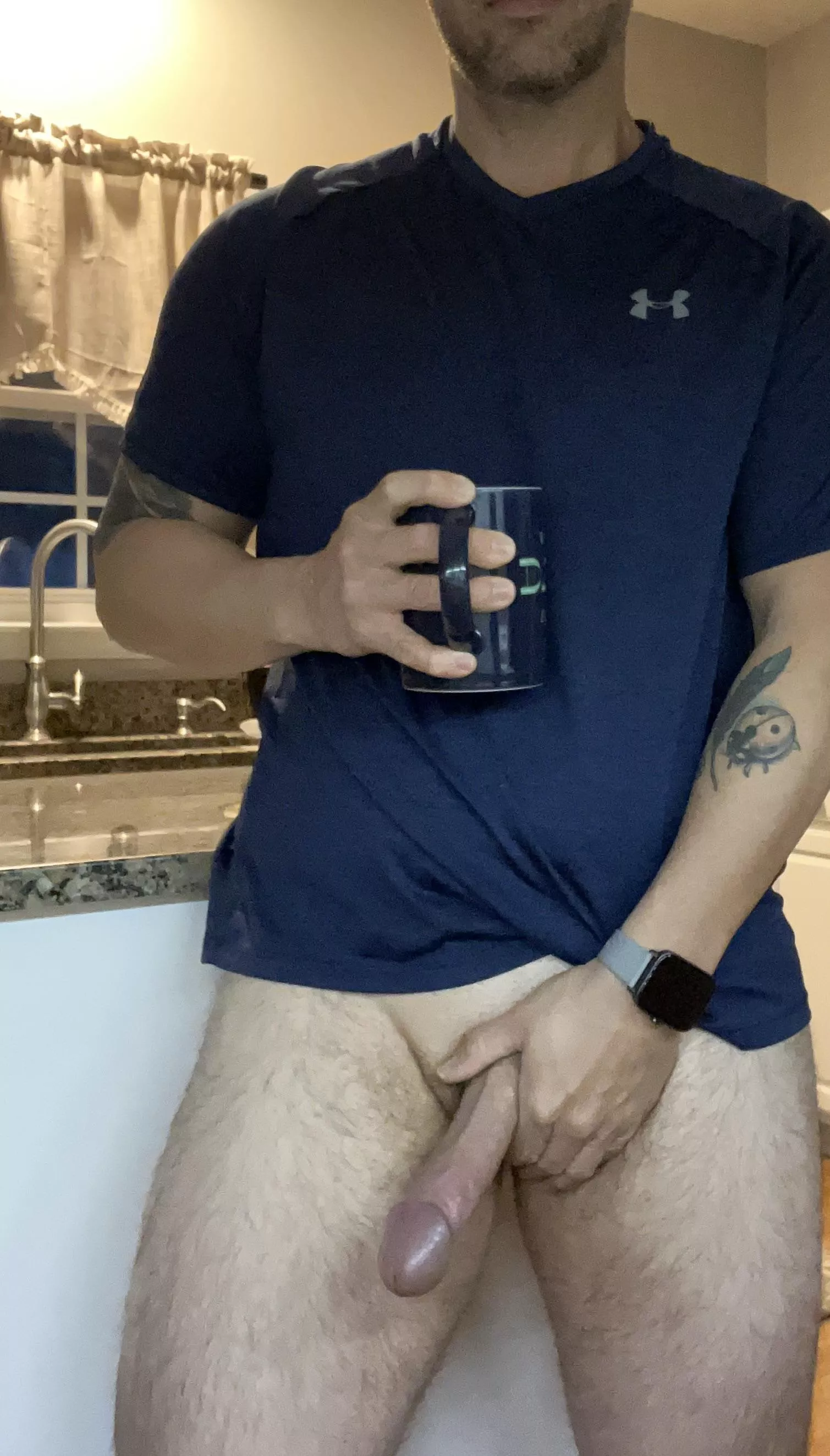 Good Morning Coffee Maniacs, let’s start Monday off rite 