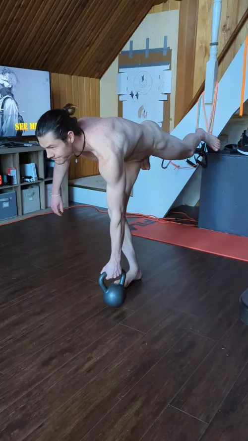 Gotta stay in shape to stay alpha 