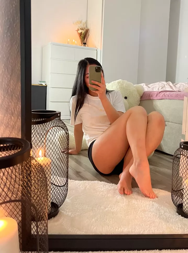 hop on for cuddles <3