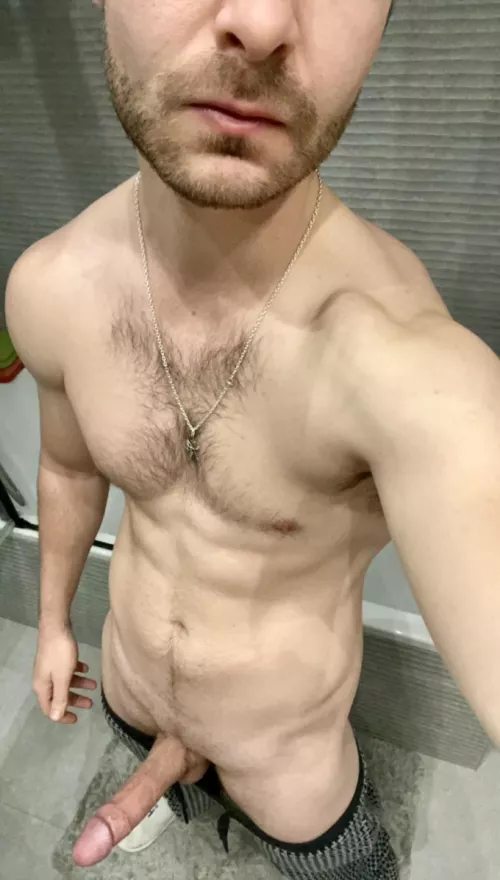 I wonder who’s around here on Monday afternoons