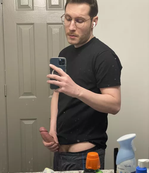 I’ll clean my mirror when I’m dead (32)