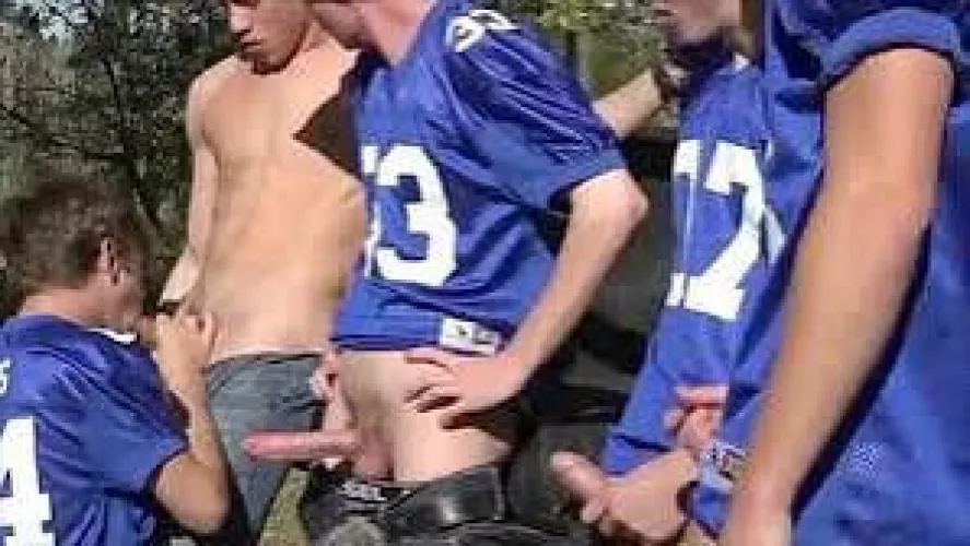 I’m looking for this video it’s here on Reddit 