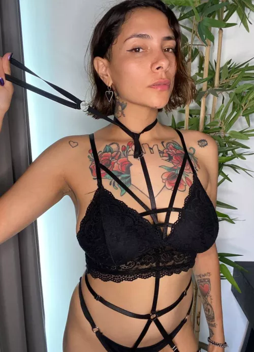 I'm ready to be ur obedient puppy