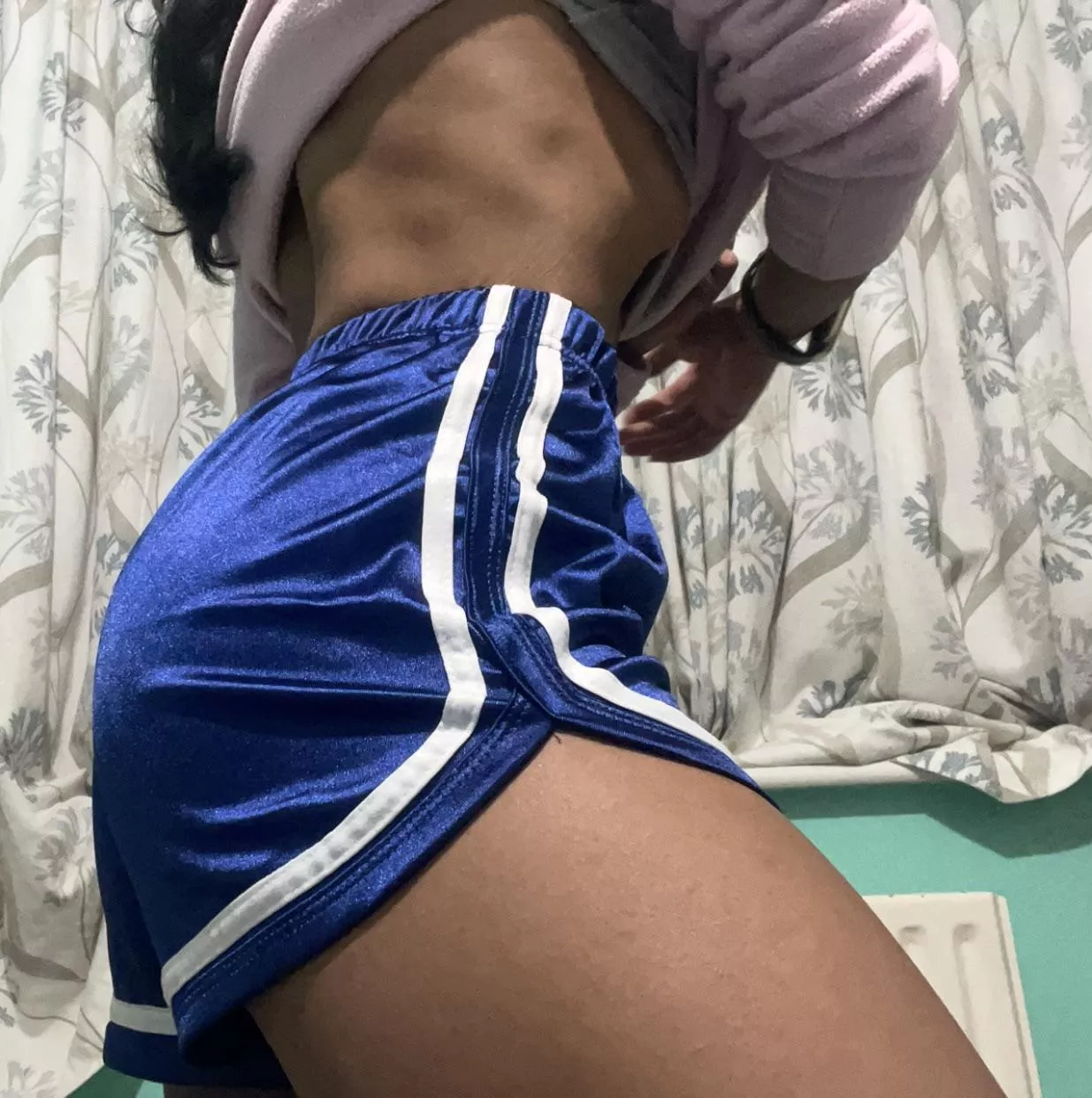 Its cold tonight want to spoon?🥹