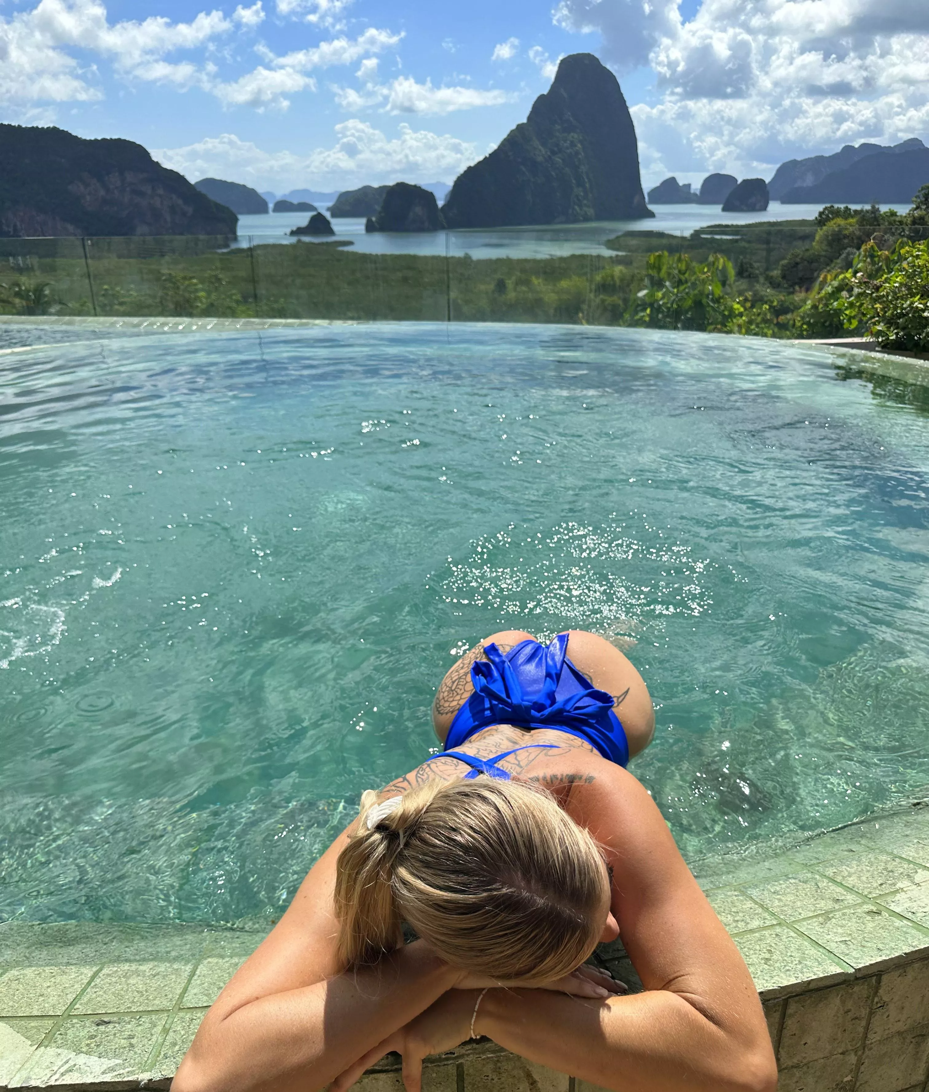 Leave a ❤️ if you’re jerking off