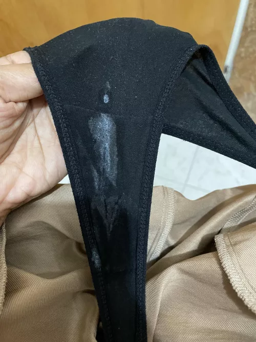 Looking for an expert who is unharmed from thongs