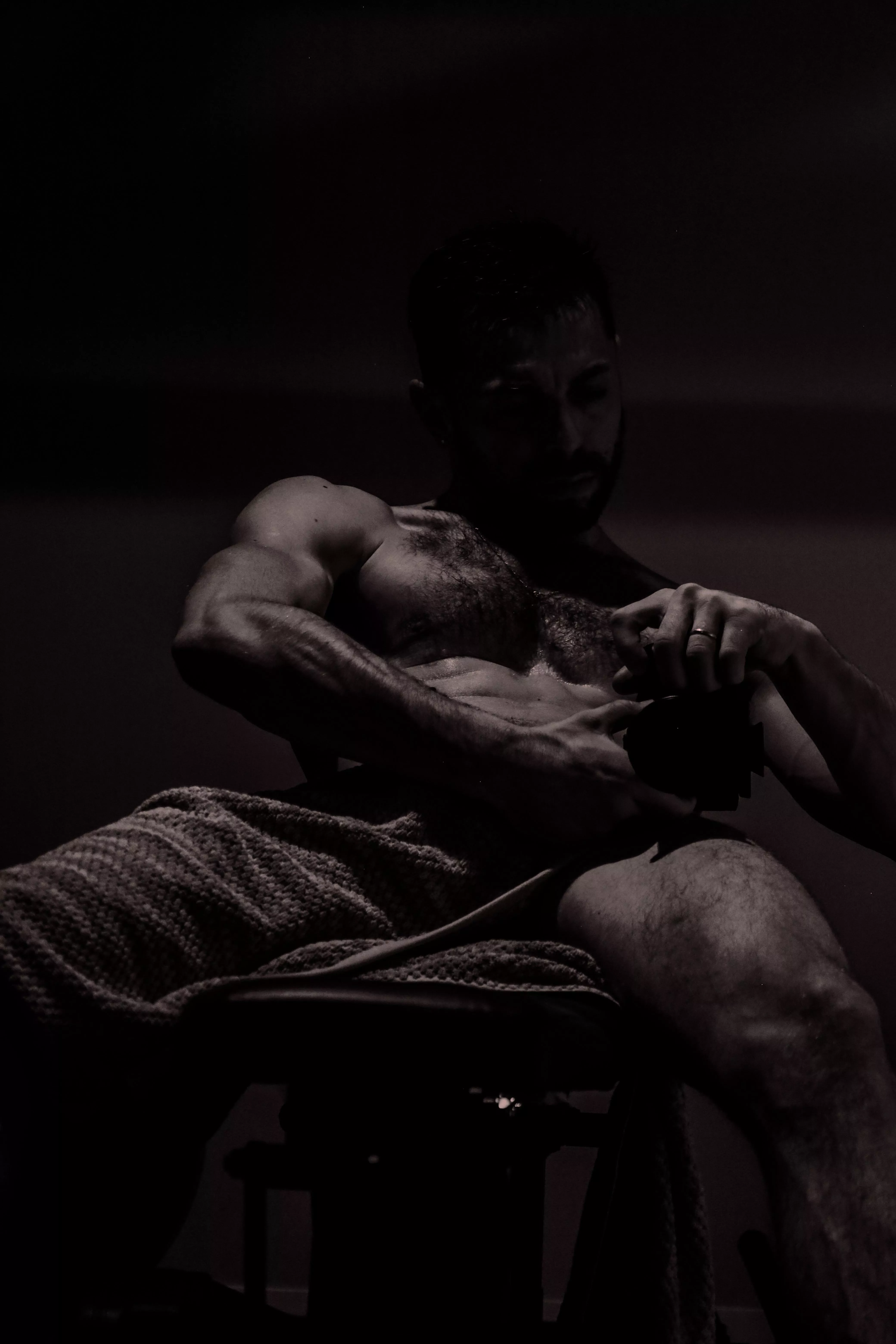 [M] 37 Documenting post workout