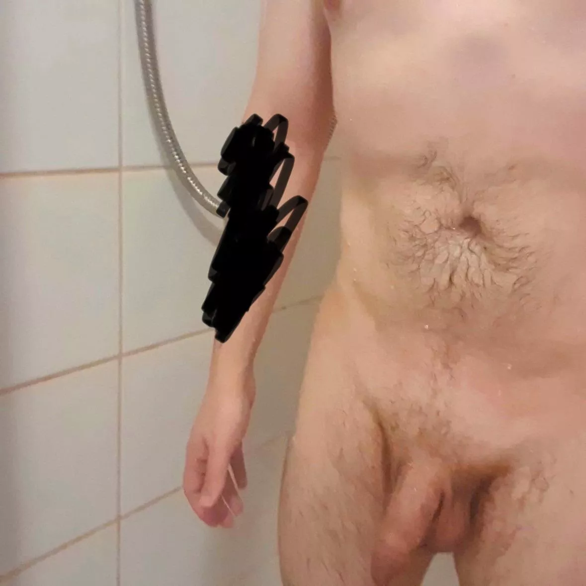 (M)29 - First time ever showing myself. Trying to build confidence on my weight loss journey